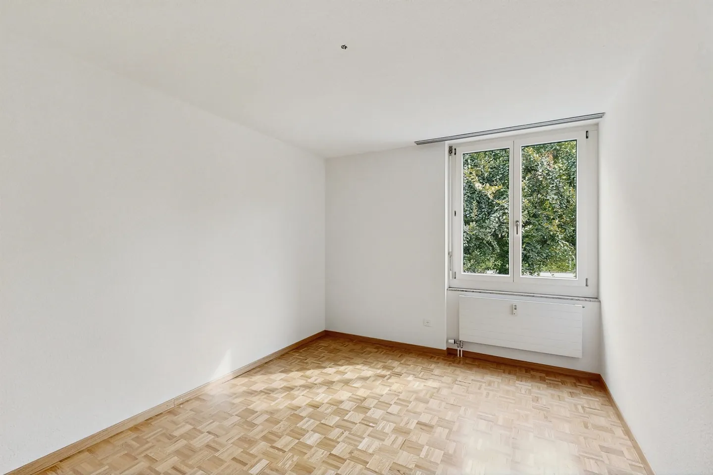 Vous cherchez un changement de papier peint ? - Photo 6 sur 8