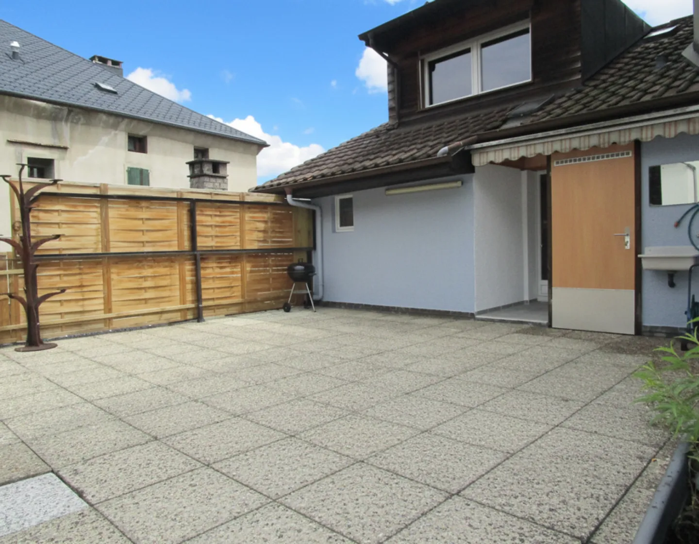 2.5-room duplex apartment with large terrace - Photo 2 of 6