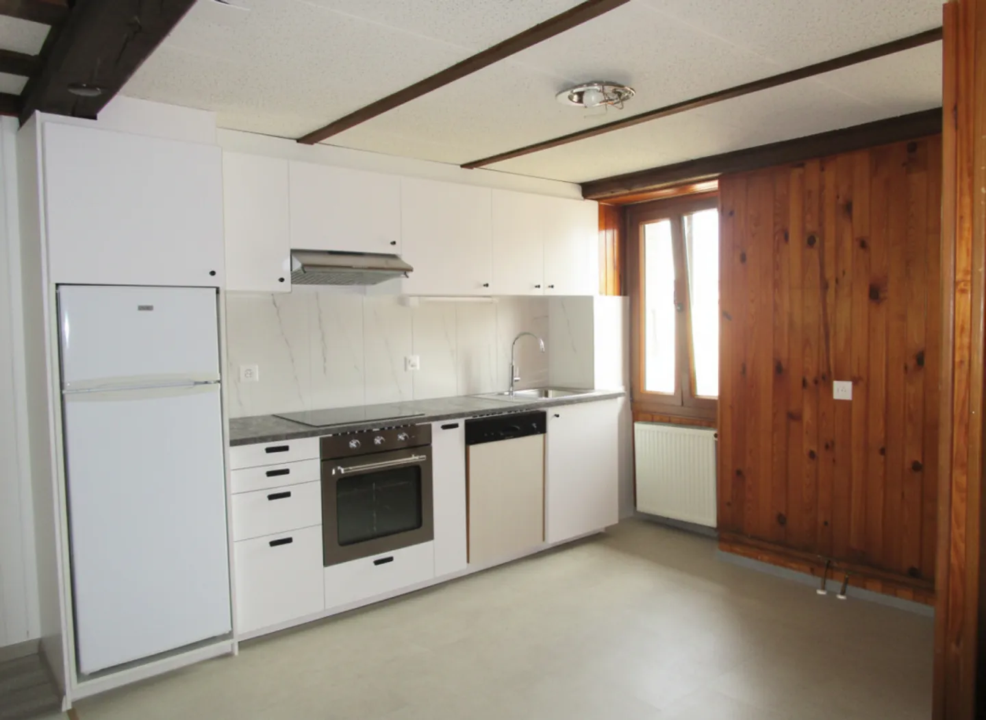 2.5-room duplex apartment with large terrace - Photo 4 of 6