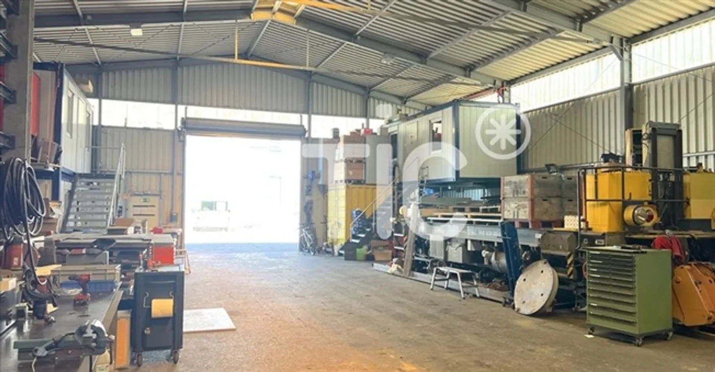 Deposito - Foto 1 di 6