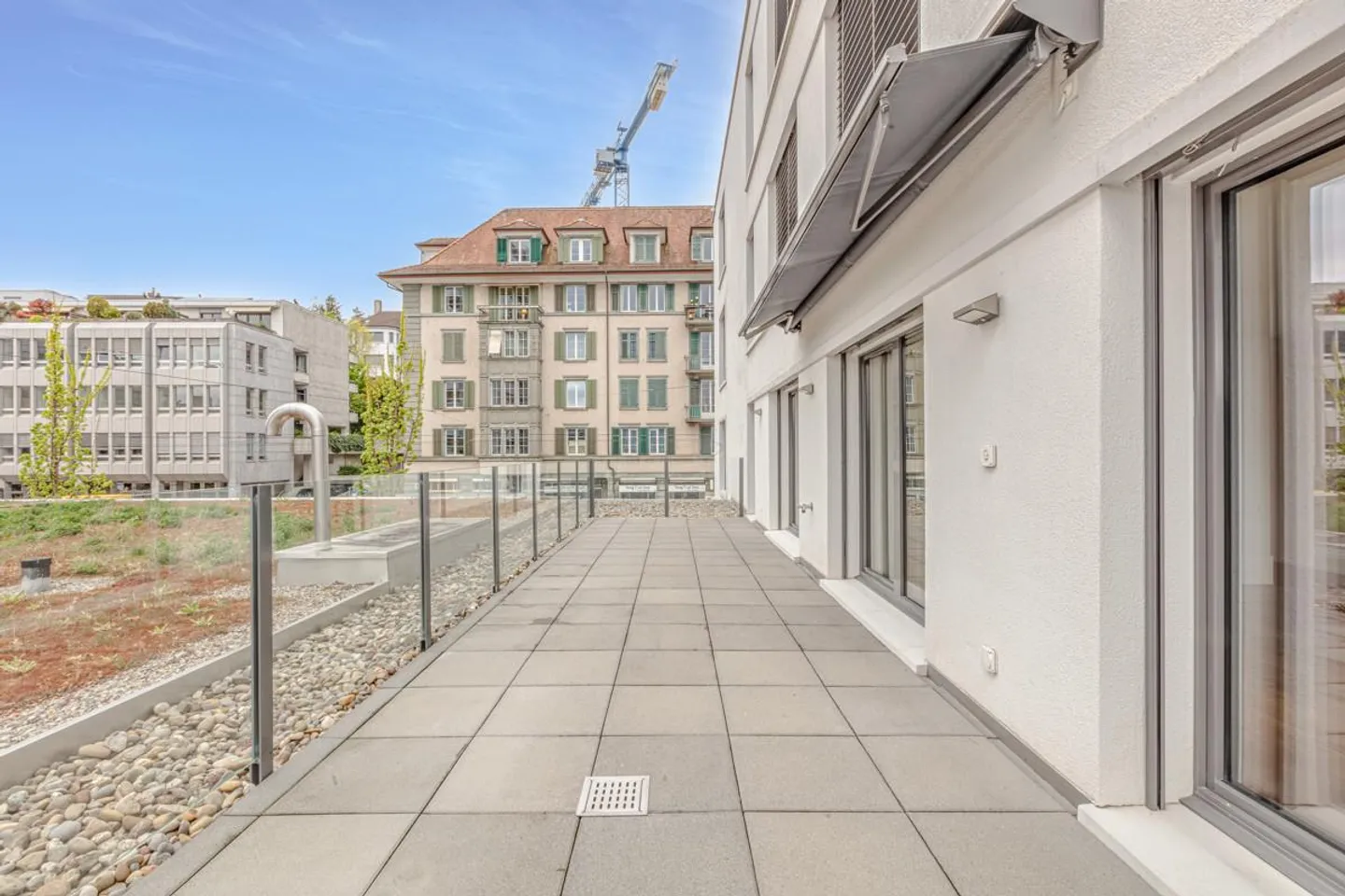 Exklusive 4.5-Zimmer-Eigentumswohnung mit Terrasse und Loggia - Foto 11 von 20