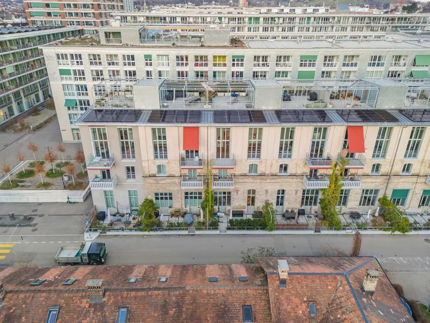 Appartement en duplex unique de 3,5 pièces à louer - Photo 1 sur 10