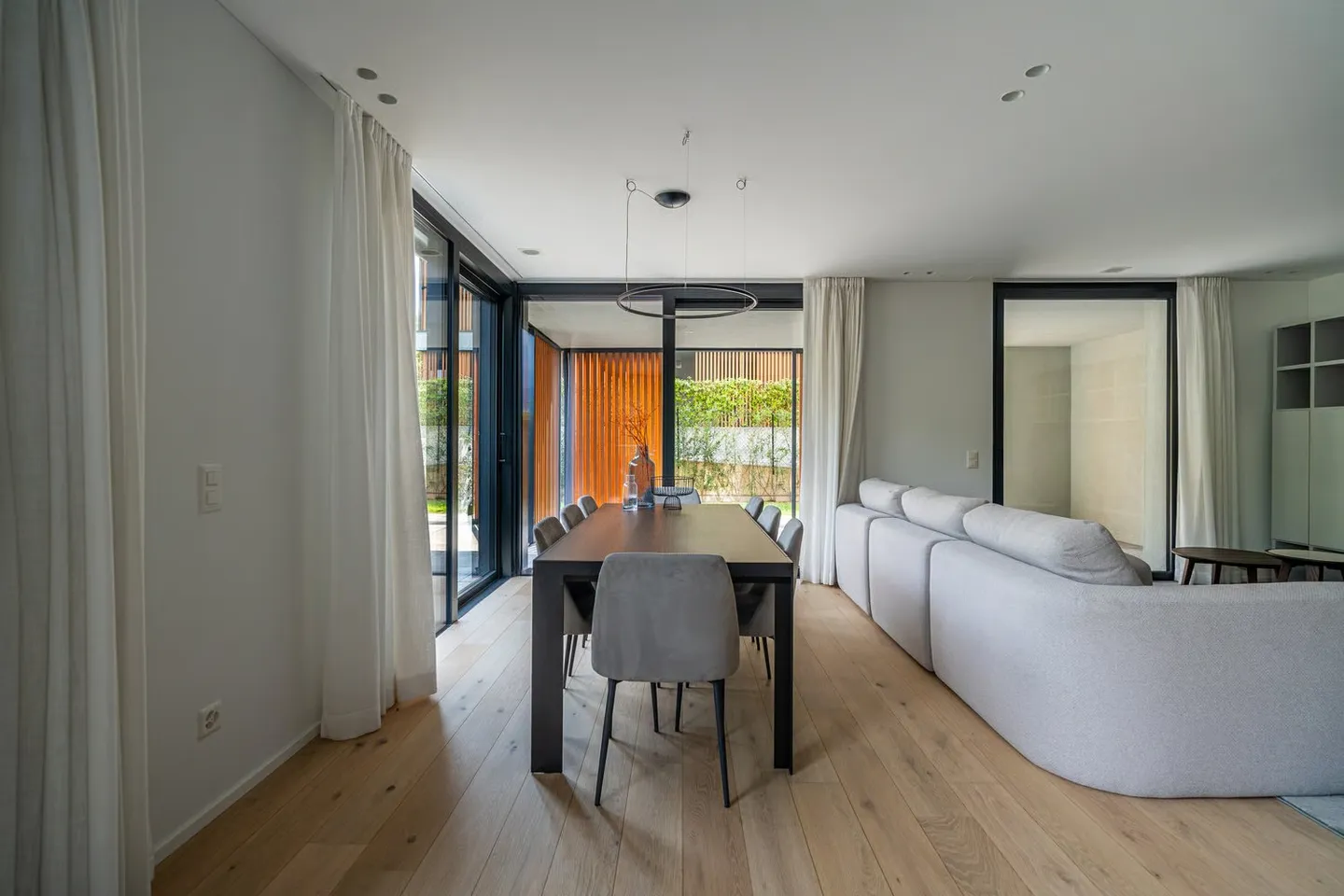 4.5 Rooms with Private Garden | Residence Sorgente, Comano - Photo 3 of 18