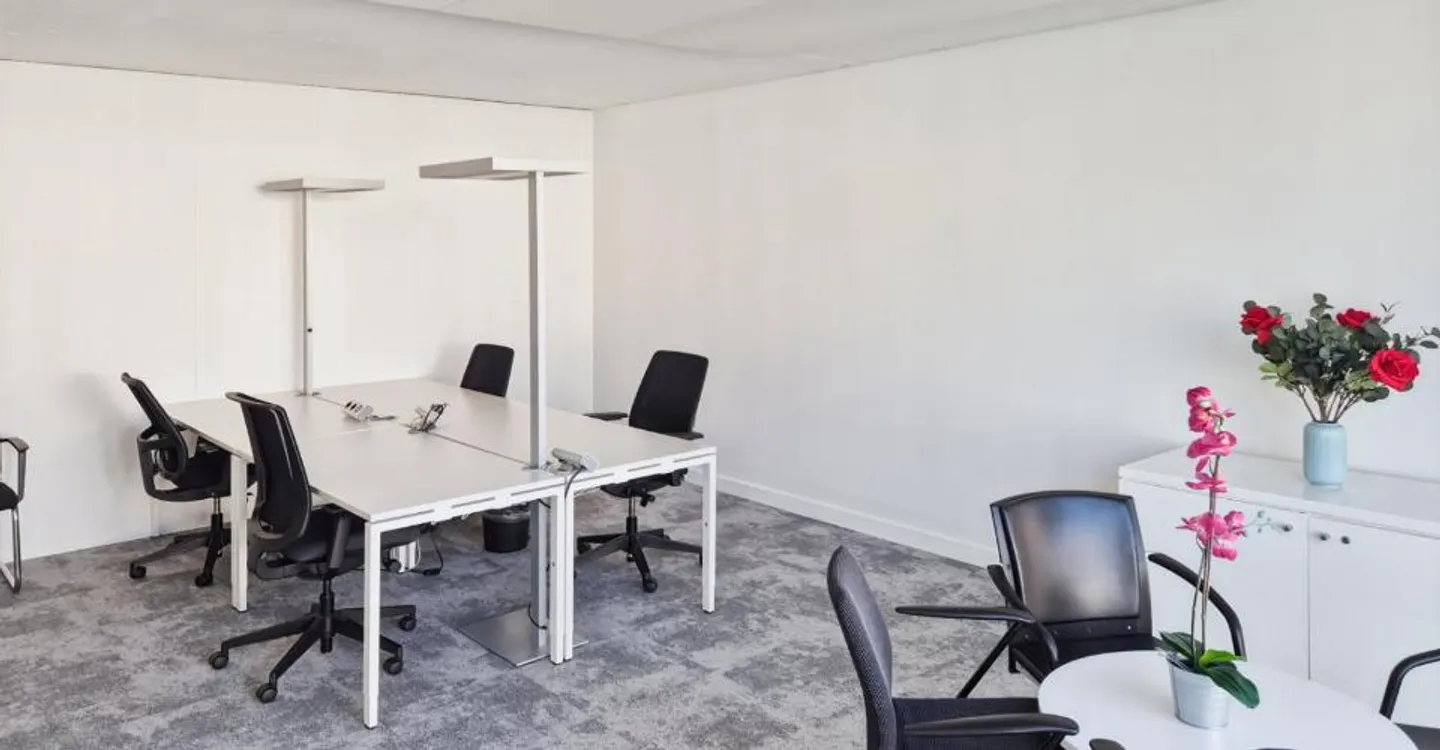 Bureau Privé pour 3 à Lausanne - Photo 3 sur 7