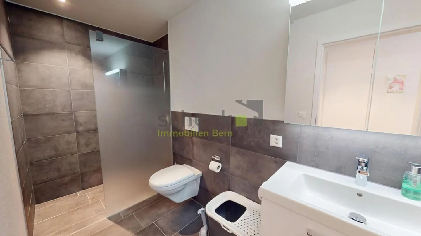 Modernes Penthouse mit grosser Terrasse - Foto 12 von 14