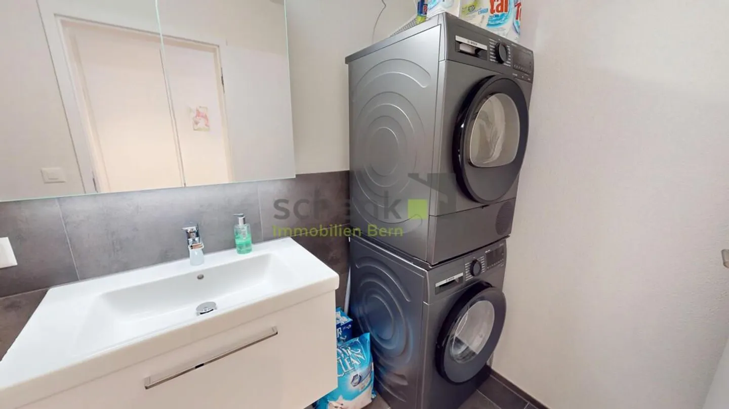 Modernes Penthouse mit grosser Terrasse - Foto 13 von 14