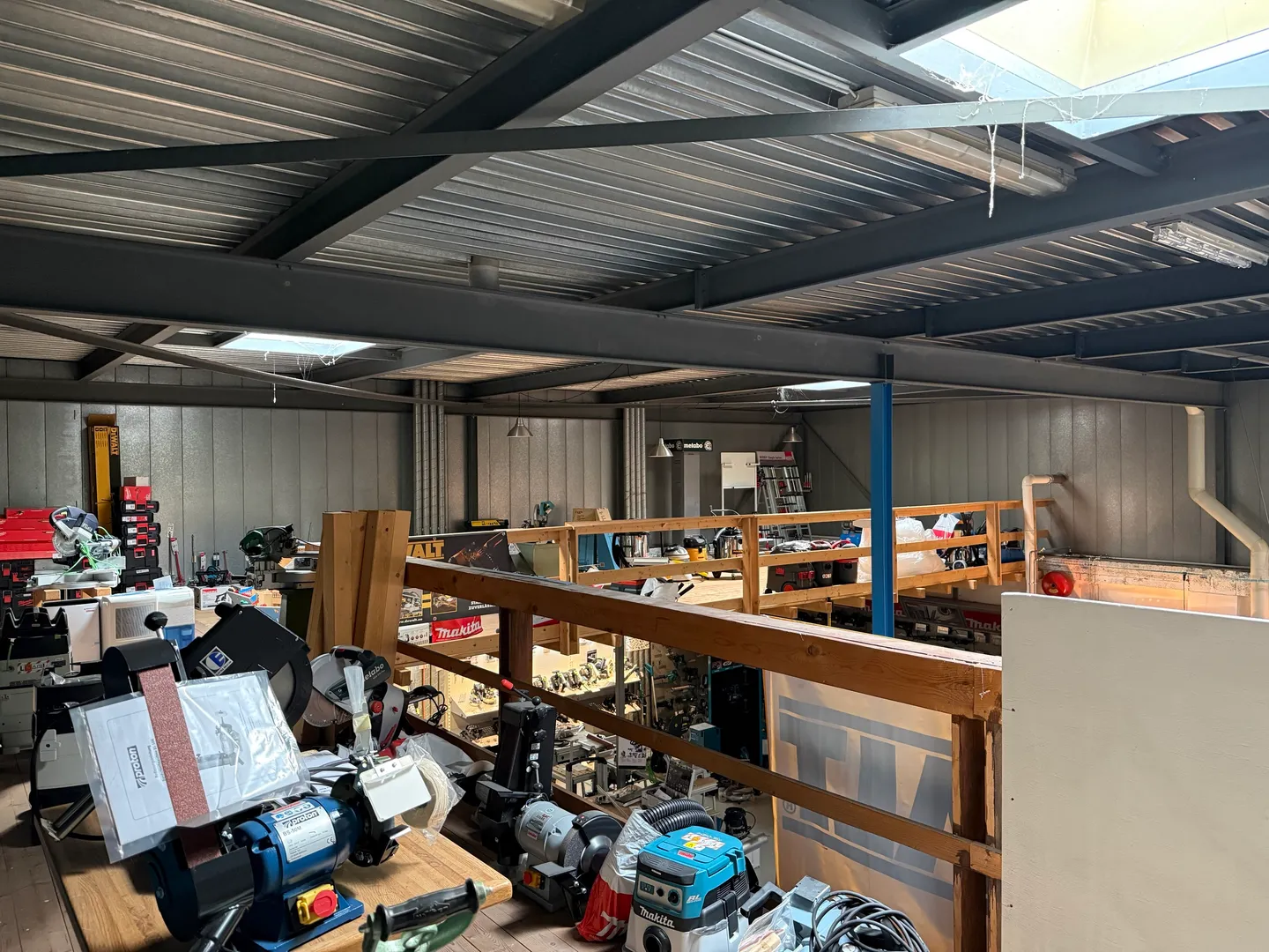 Vielseitige Gewerbefläche - Foto 2 von 11