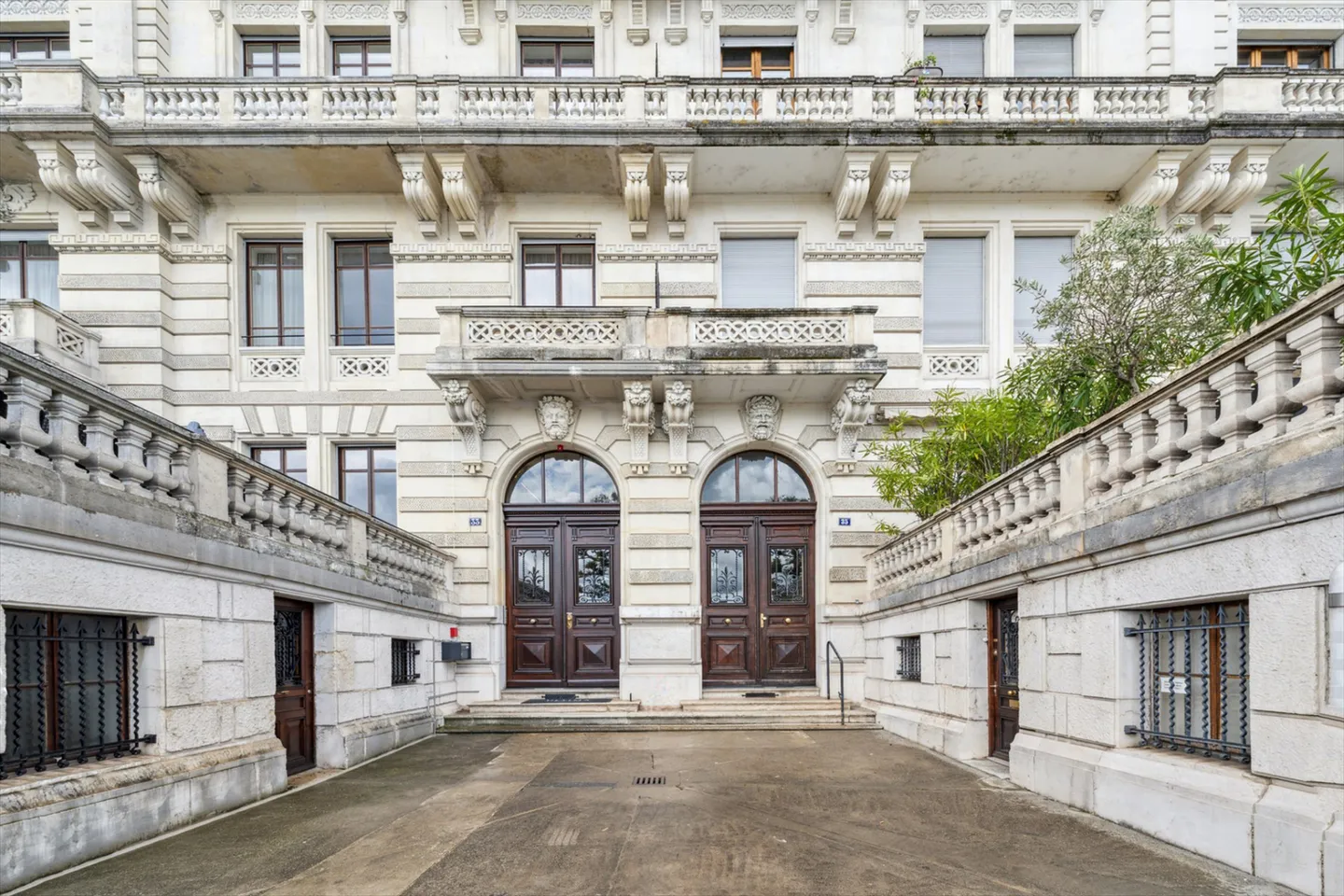 Appartamento 7.5 stanze - Foto 4 di 13