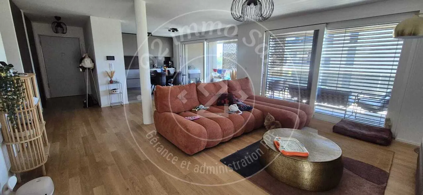Wohnung 4.5 Zimmer - Foto 1 von 9