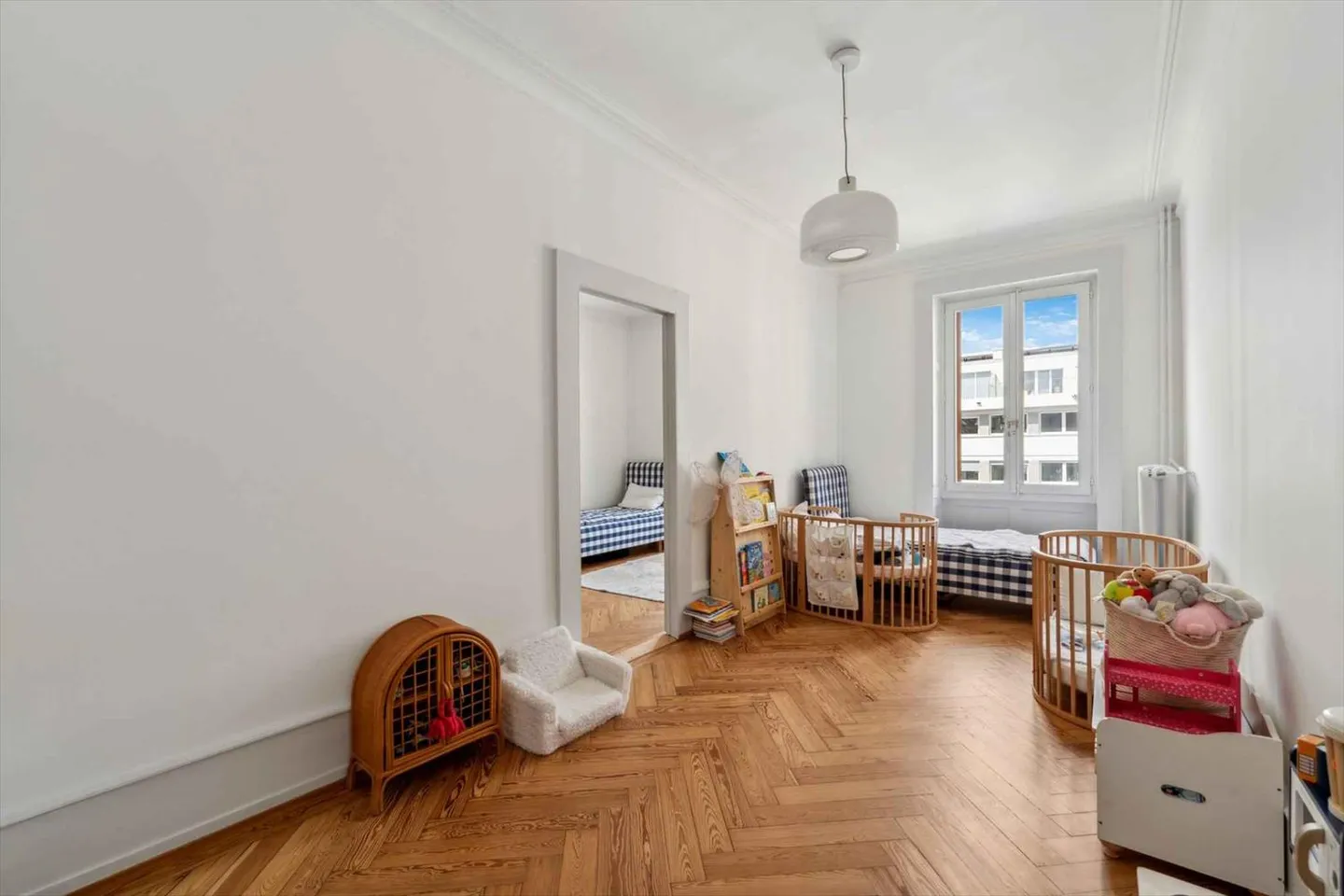 Appartamento 7.5 stanze - Foto 10 di 13