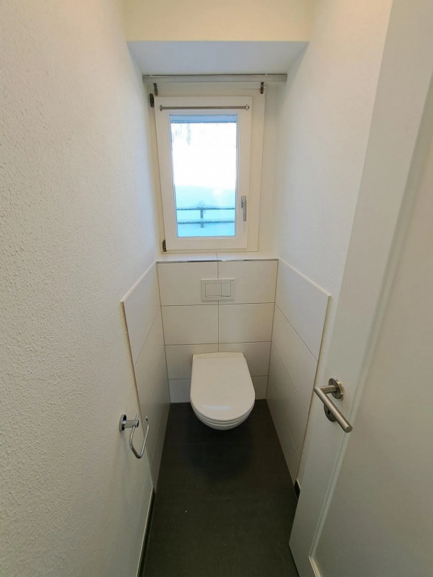 Spacious 5-room apartment in Teufen - freshly renovated! - Photo 4 of 12