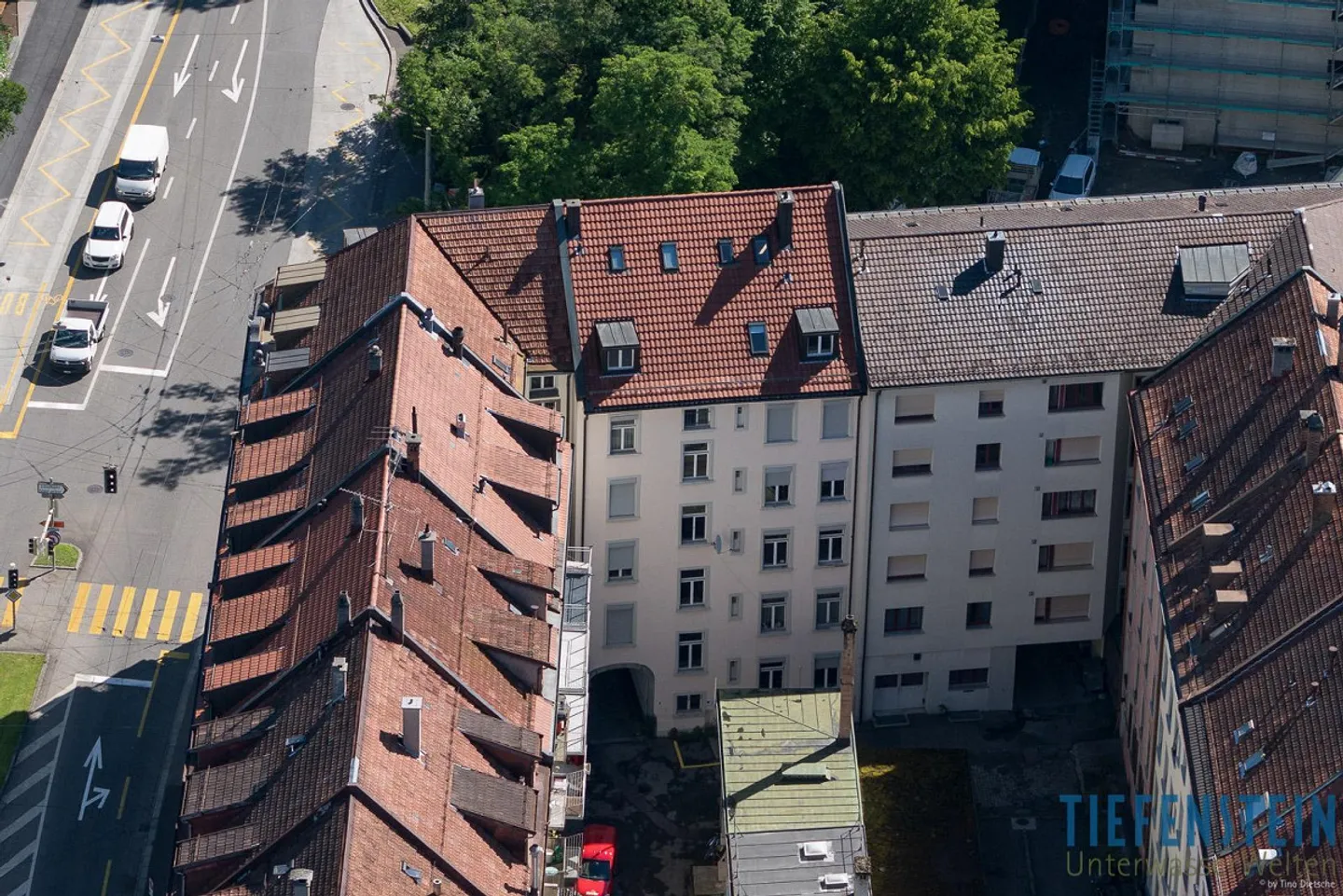 Urban Living in a Trendy Location! - Photo 2 of 9