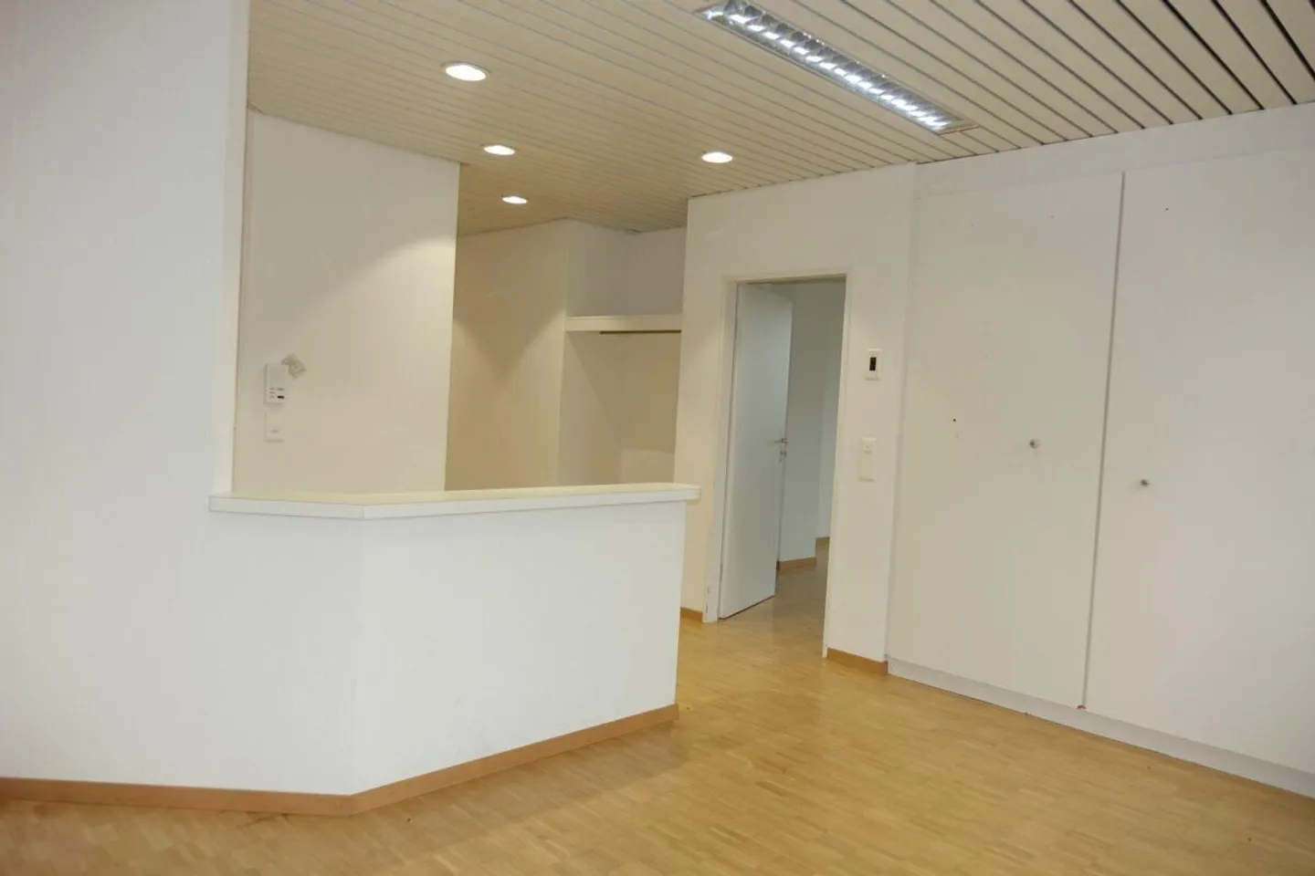 Flexible Gewerbefläche mit Terrasse - Foto 1 von 22