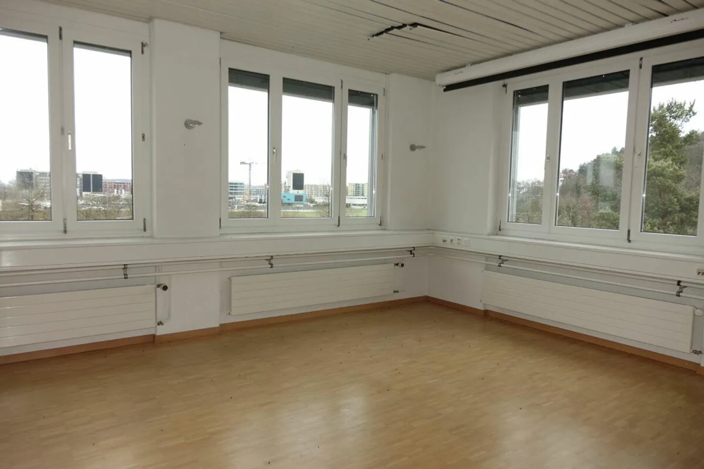 Flexible Gewerbefläche mit Terrasse - Foto 3 von 22