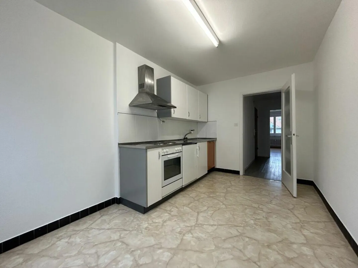 Frenkendorf / Appartement 4 pièces 1er étage - Photo 3 sur 11