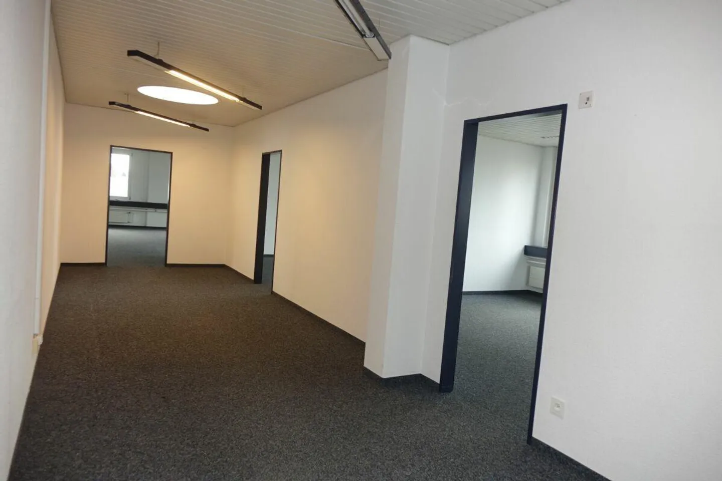 Flexible Gewerbefläche mit Terrasse - Foto 7 von 22