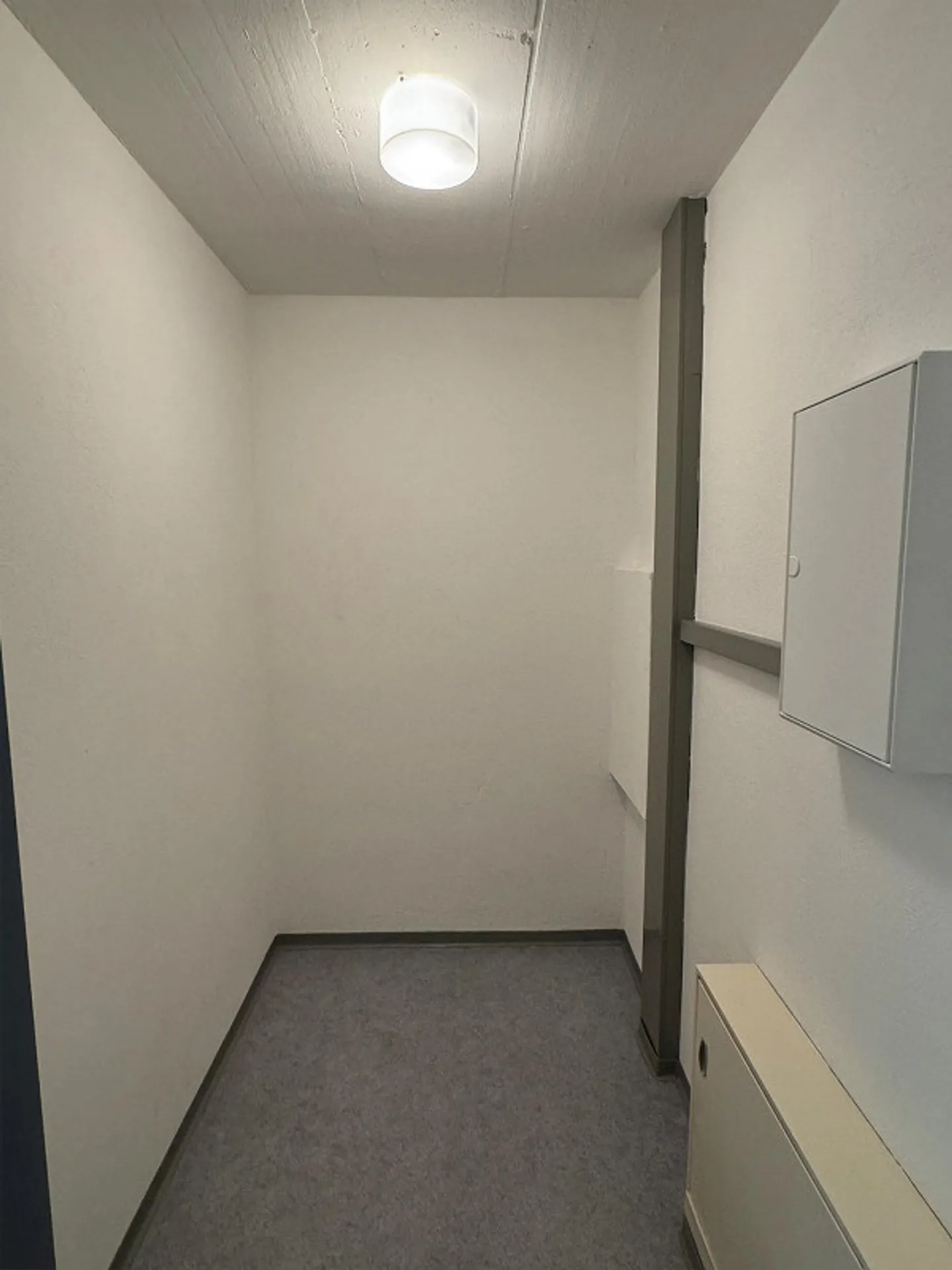 2.5-Zimmer-Alterswohnung 3. OG an ruhiger und idyllischer Lage - Foto 10 von 10