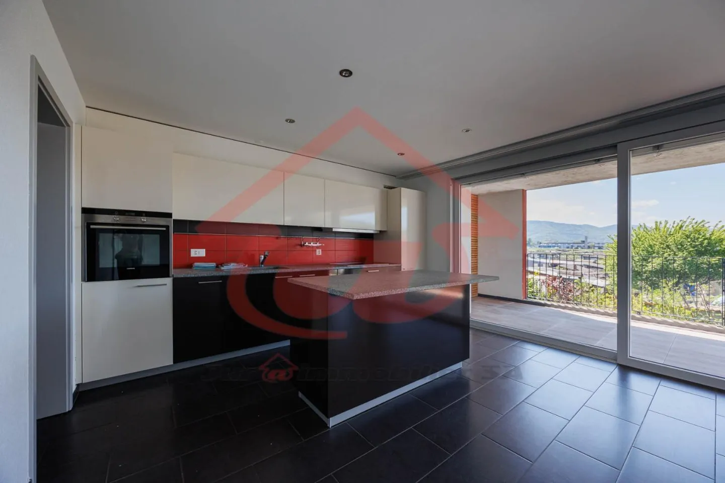 4.5 Room Apartment - Photo 12 of 16