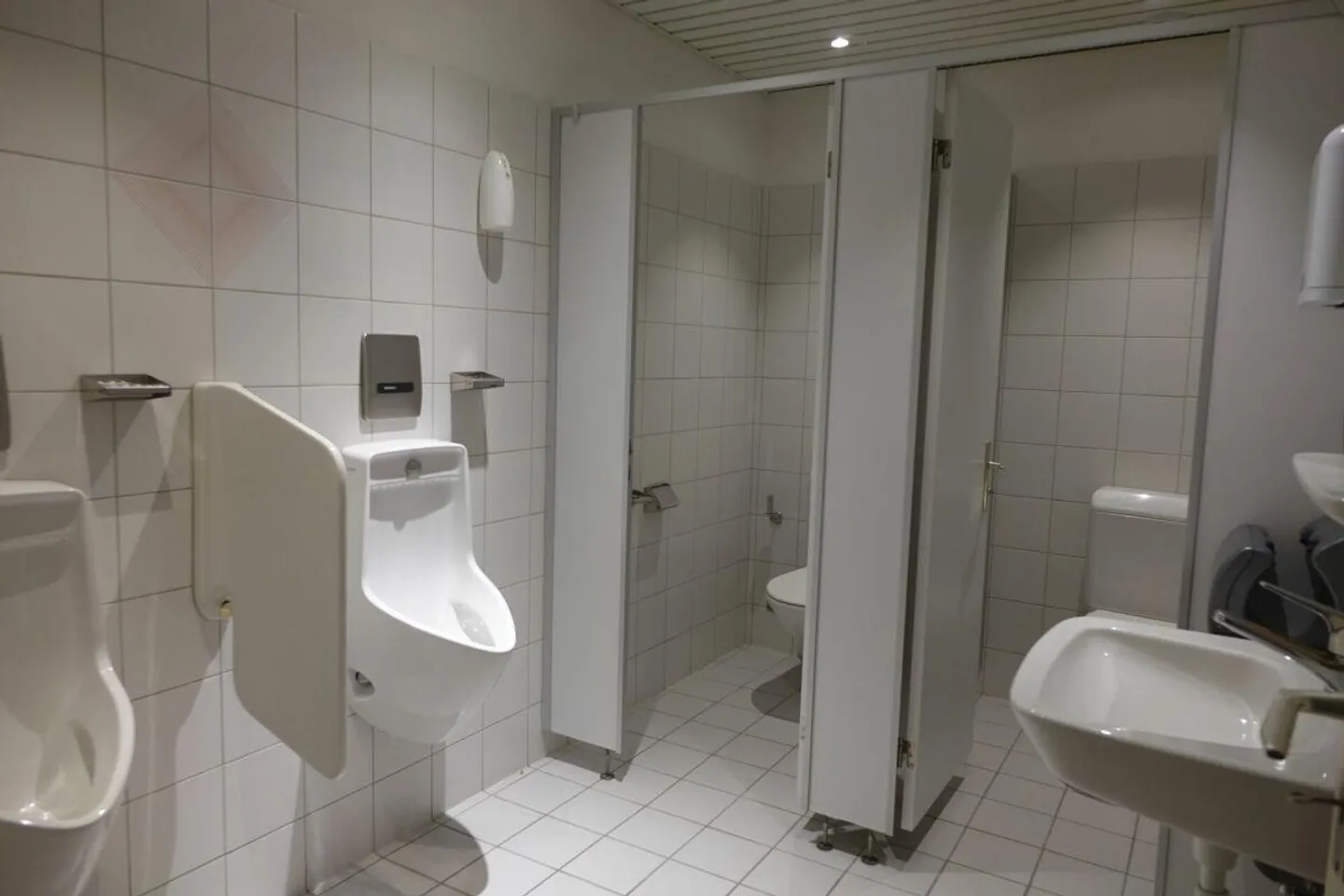 Flexible Gewerbefläche mit Terrasse - Foto 13 von 22