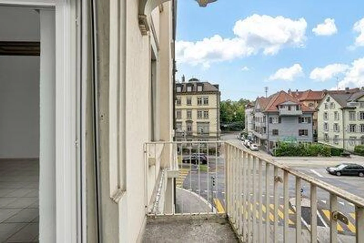 Urban Living in a Trendy Location! - Photo 9 of 9