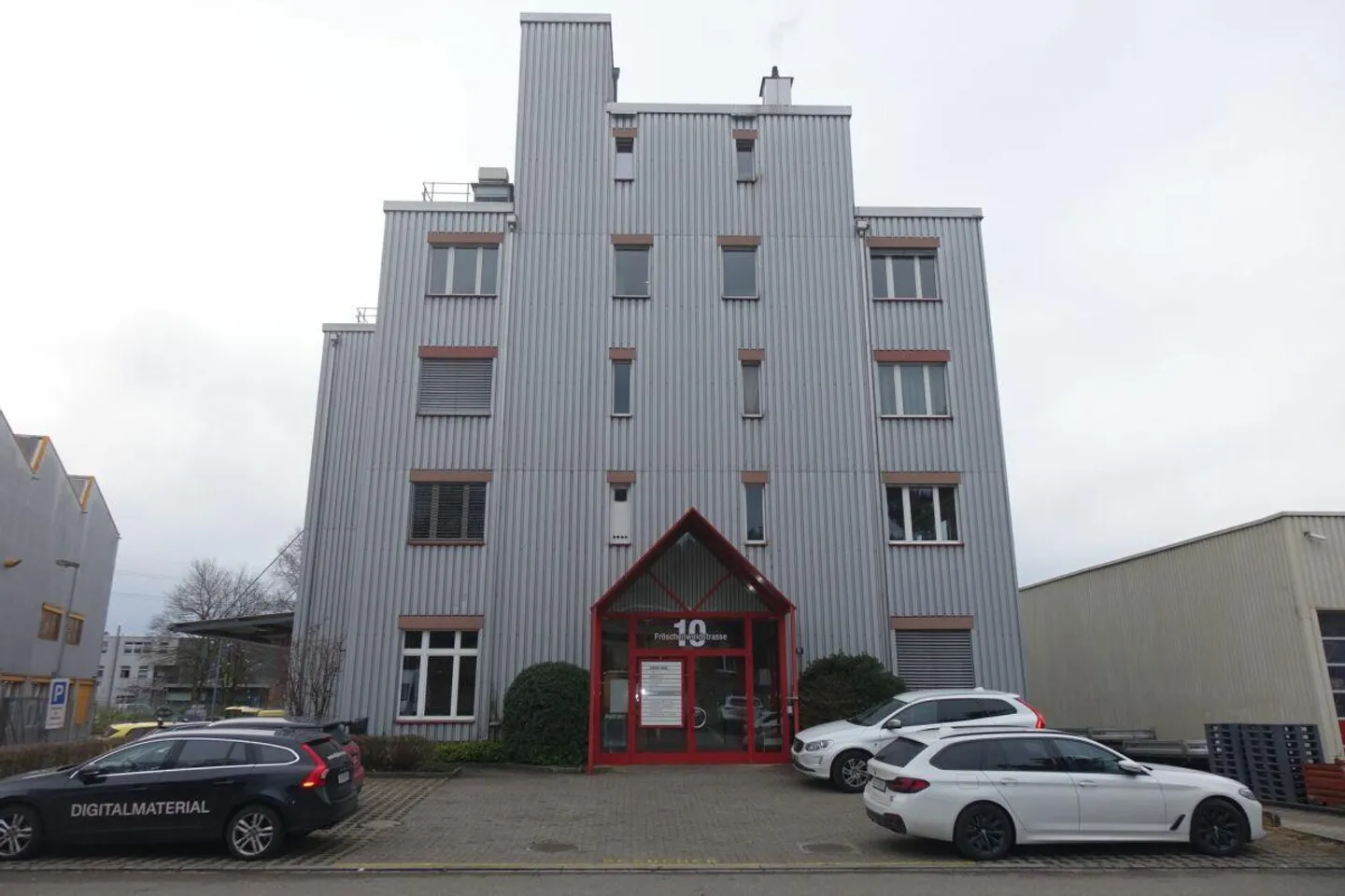 Flexible Gewerbefläche mit Terrasse - Foto 21 von 22