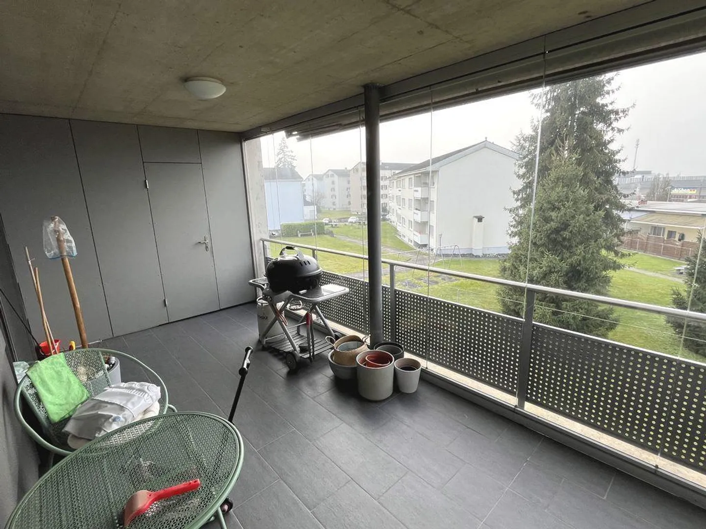 Bright, attractive 4.5 room apartment with large winter garden - Photo 4 of 13