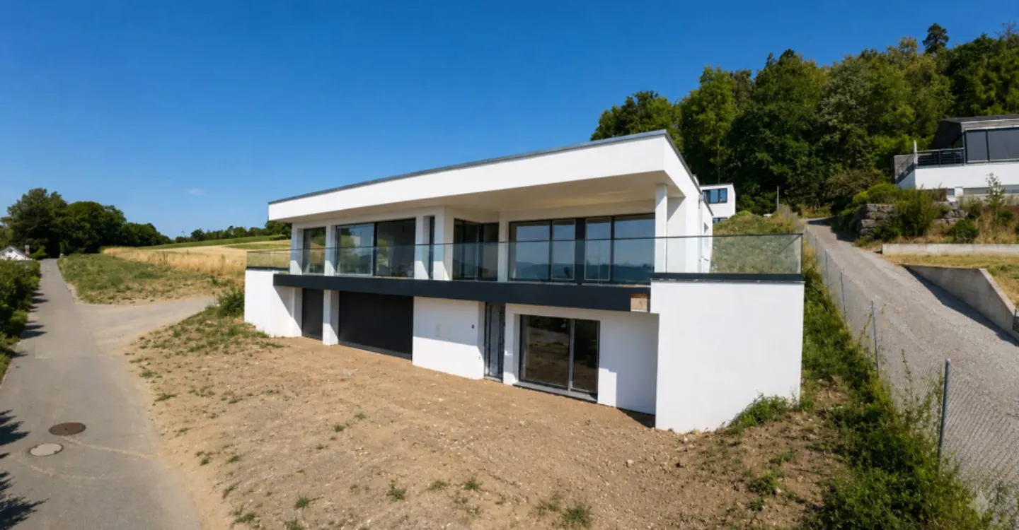 Individual villa with lake view - Photo 13 of 13