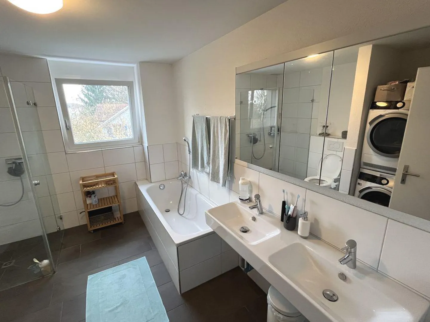 Bright, attractive 4.5 room apartment with large winter garden - Photo 10 of 13