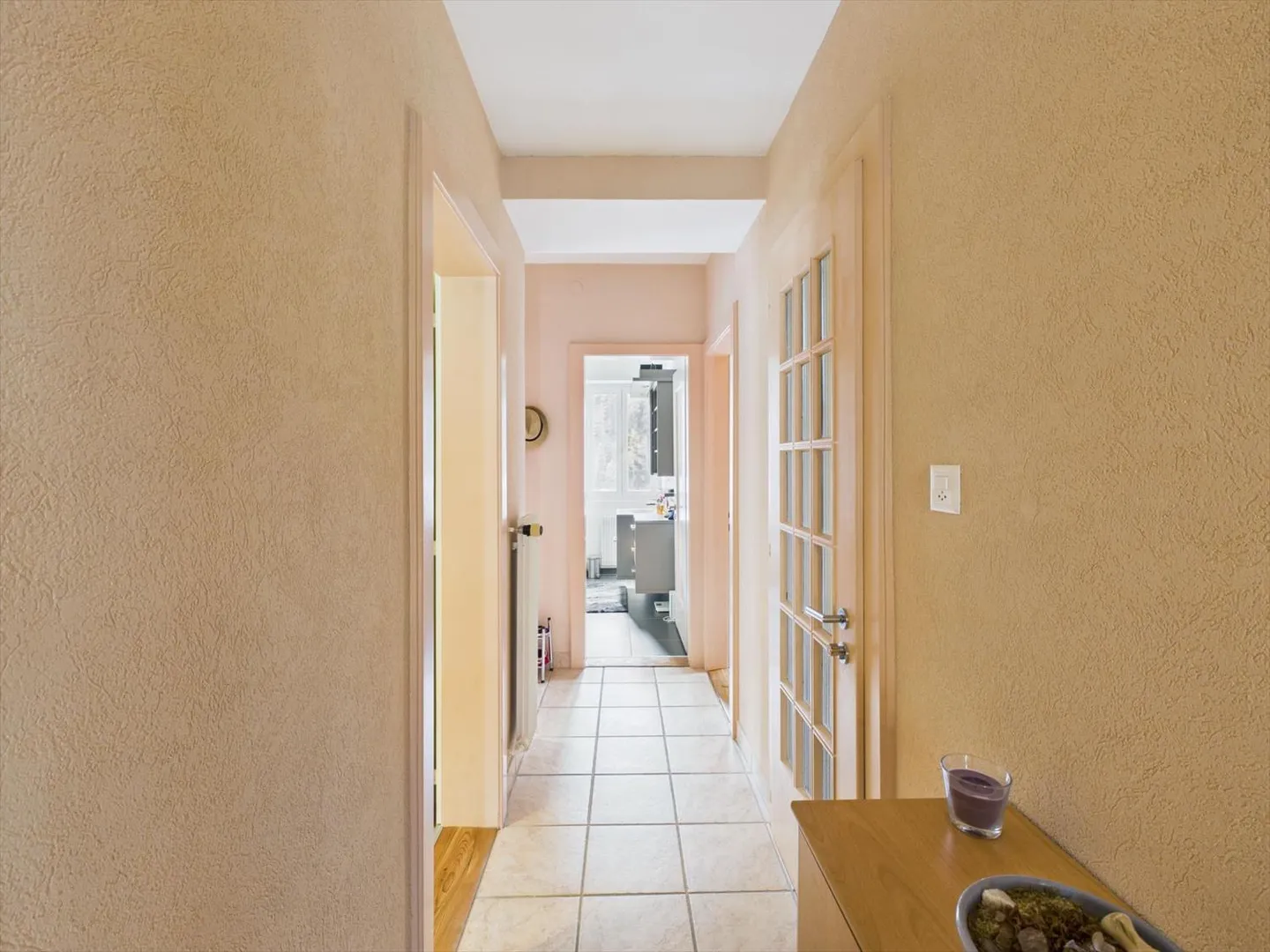 Charming apartment with 4.5 rooms in Bourg-Saint-Pierre - Photo 4 of 9