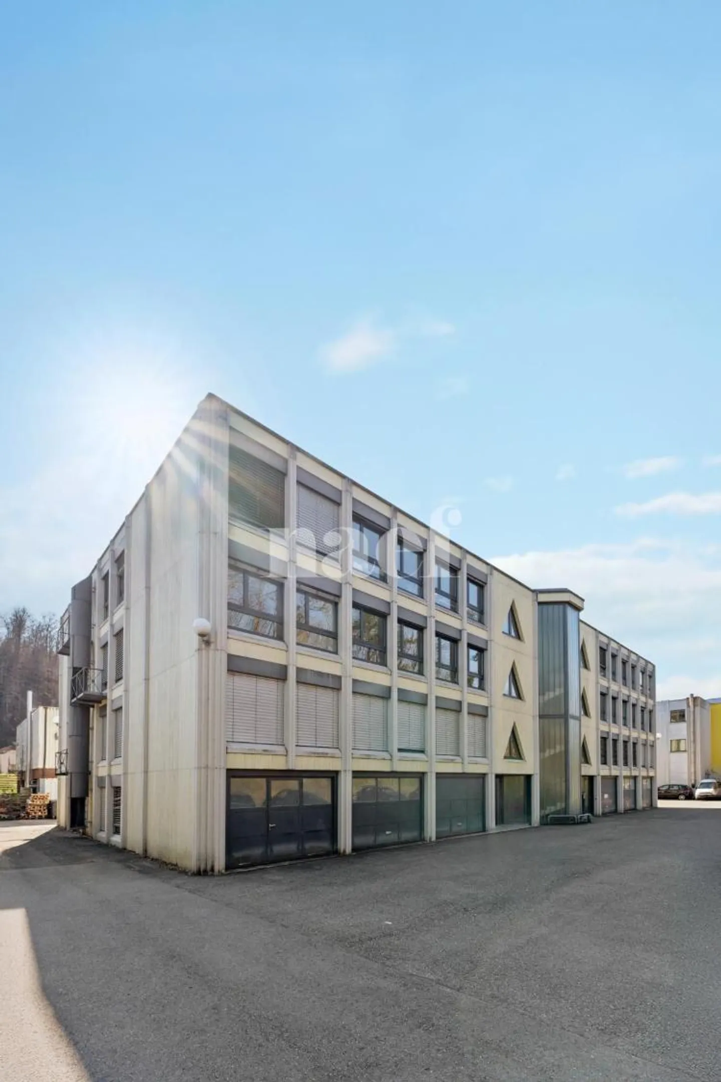 Gewerbefläche ab 109 m2 in Marly! - Foto 1 von 5