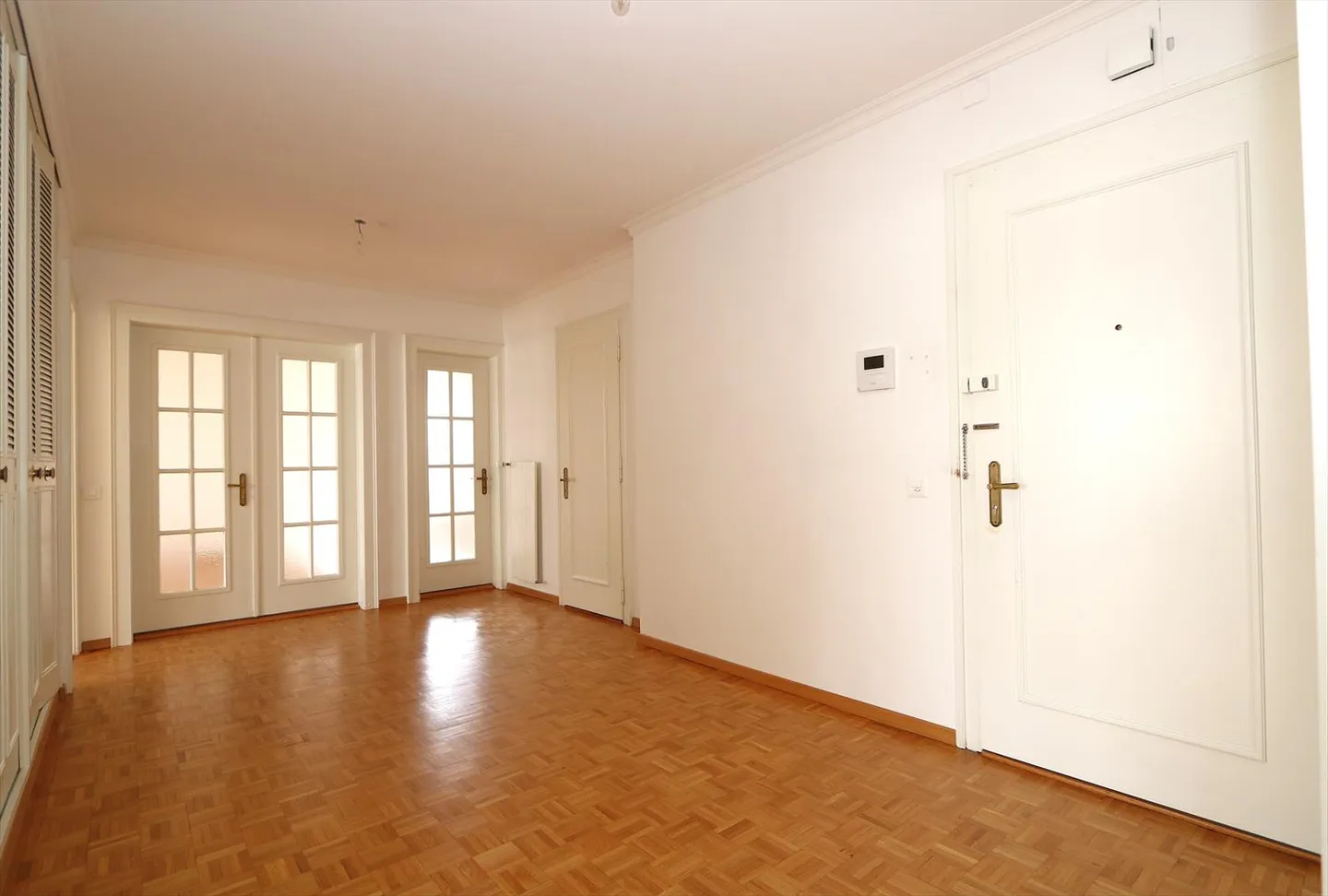 Ampio appartamento di 5 stanze a Champel - Foto 7 di 13