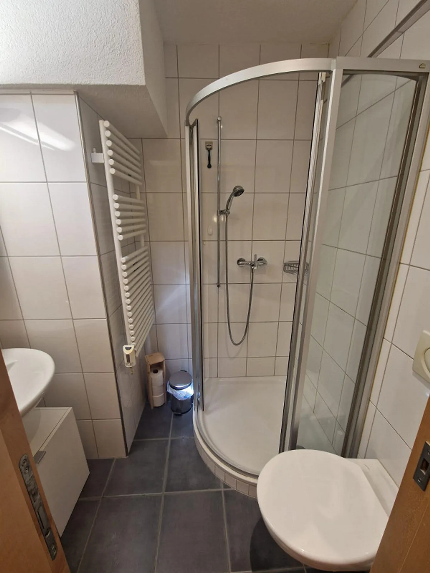 Wohngemeinschaft mit eigenem Bad - Foto 4 von 9