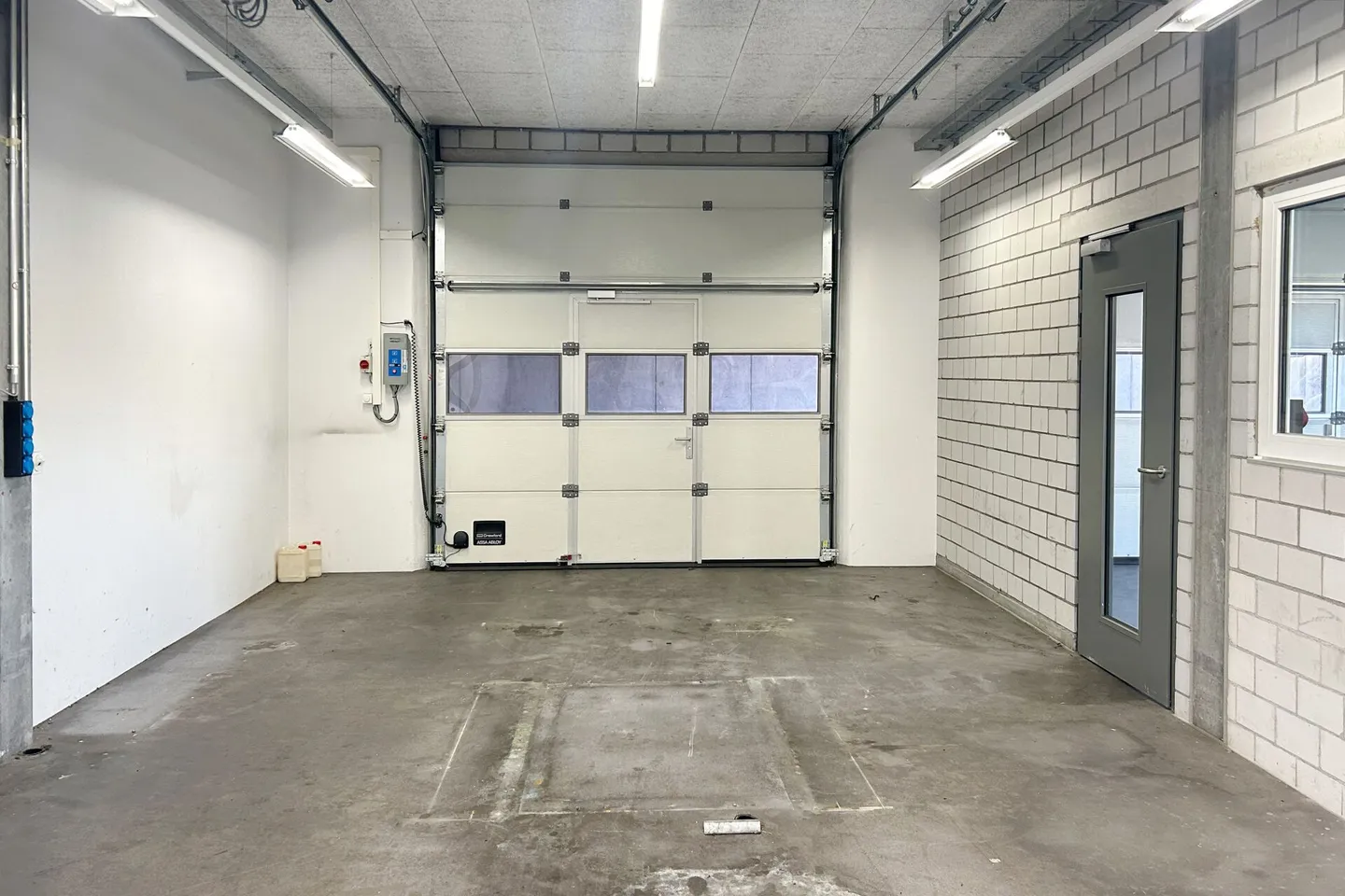 Area di preparazione vicino all'aeroporto di Zurigo - Foto 3 di 9