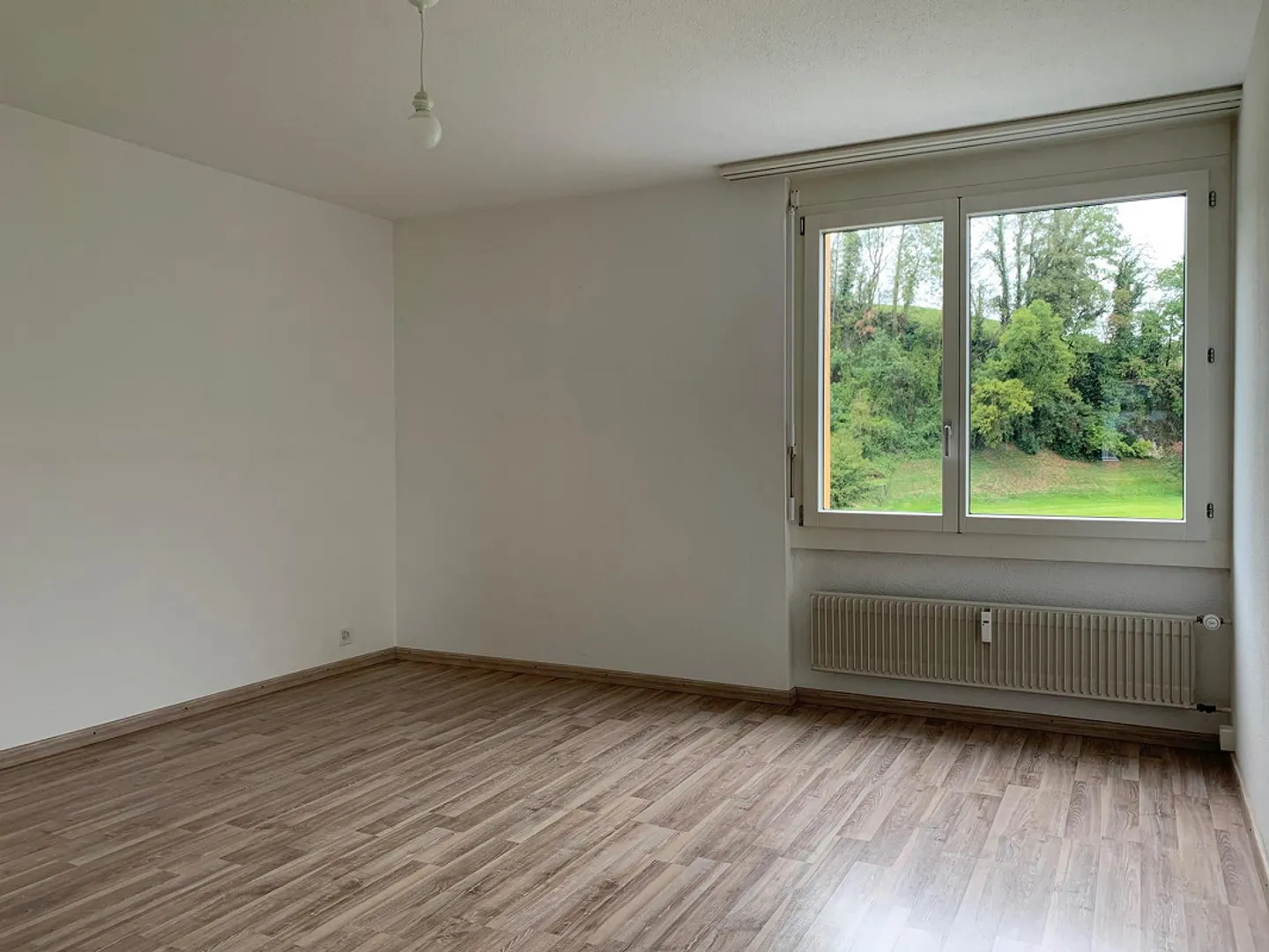 Modernes Apartment mit Bergsicht - Foto 4 von 9