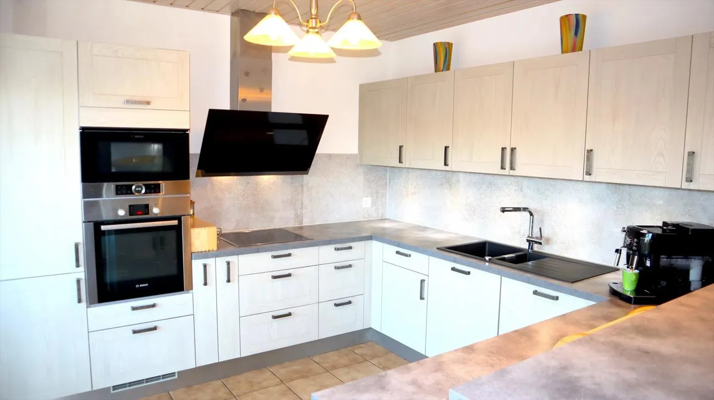 Haus - Foto 2 von 13