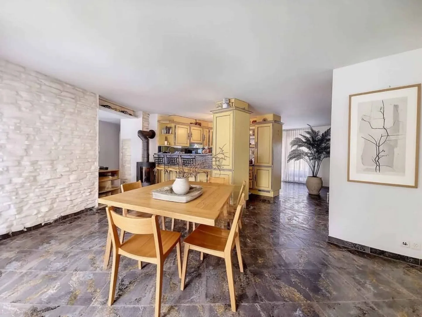 Einzigartiges und wunderschönes Duplex mit 4,5 Zimmern an der Marina - Foto 5 von 11