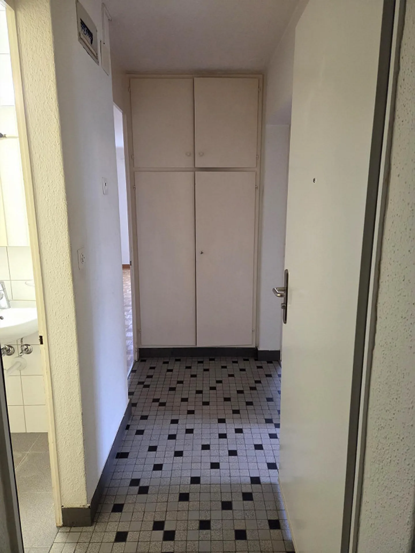 Living in Buchthalen with beautiful seating area - Photo 4 of 6