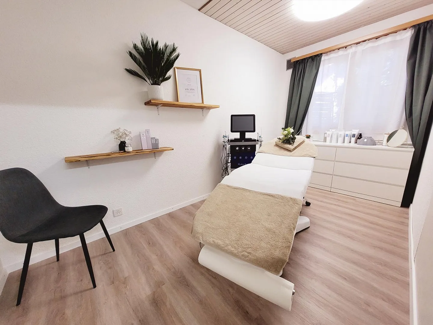 Ihr Einstieg in die Selbständigkeit - Salon abzugeben - Foto 2 von 4