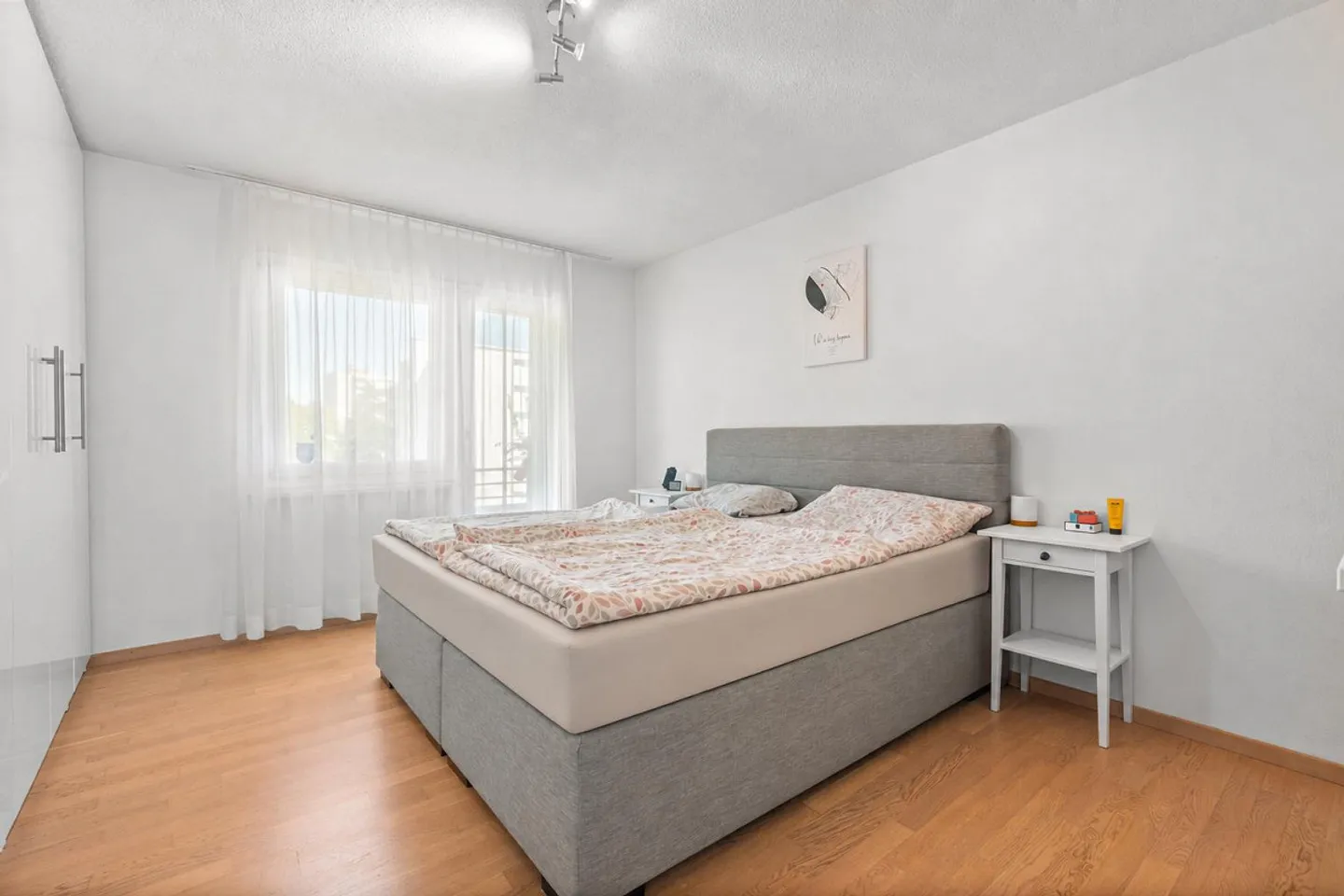 Appartement élégant de 4,5 pièces dans un quartier calme - Photo 5 sur 9