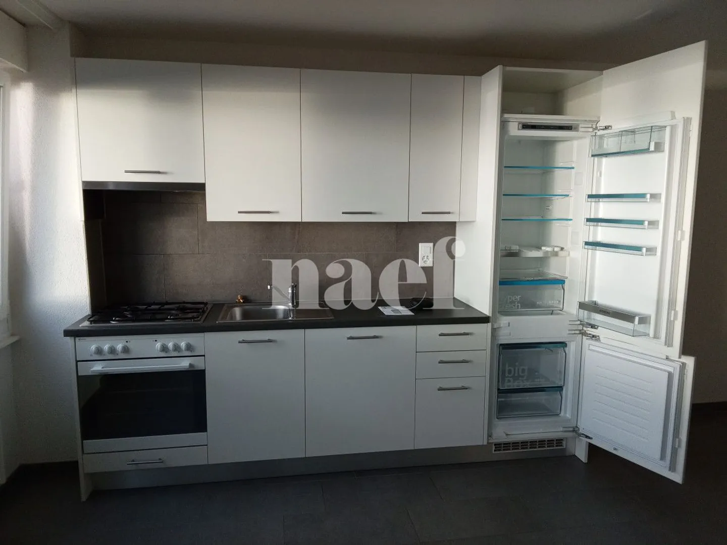 Apartment - Photo 1 of 4