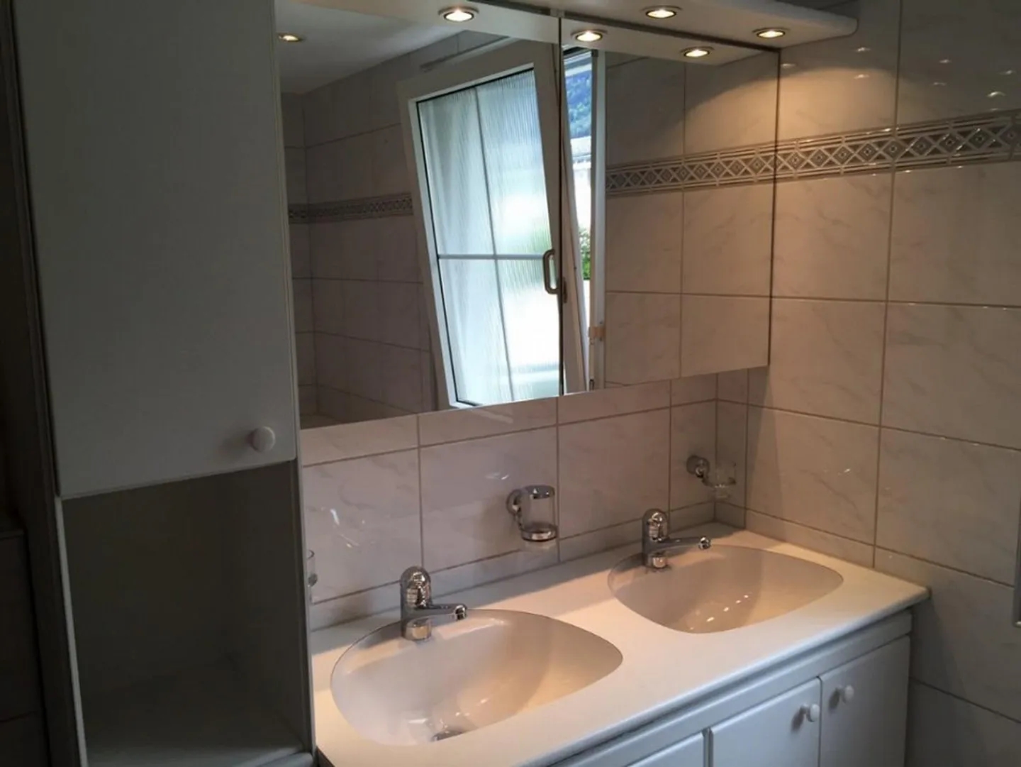 Appartement 3.5 pièces. Emplacement ensoleillé et vie tranquille - Photo 17 sur 26