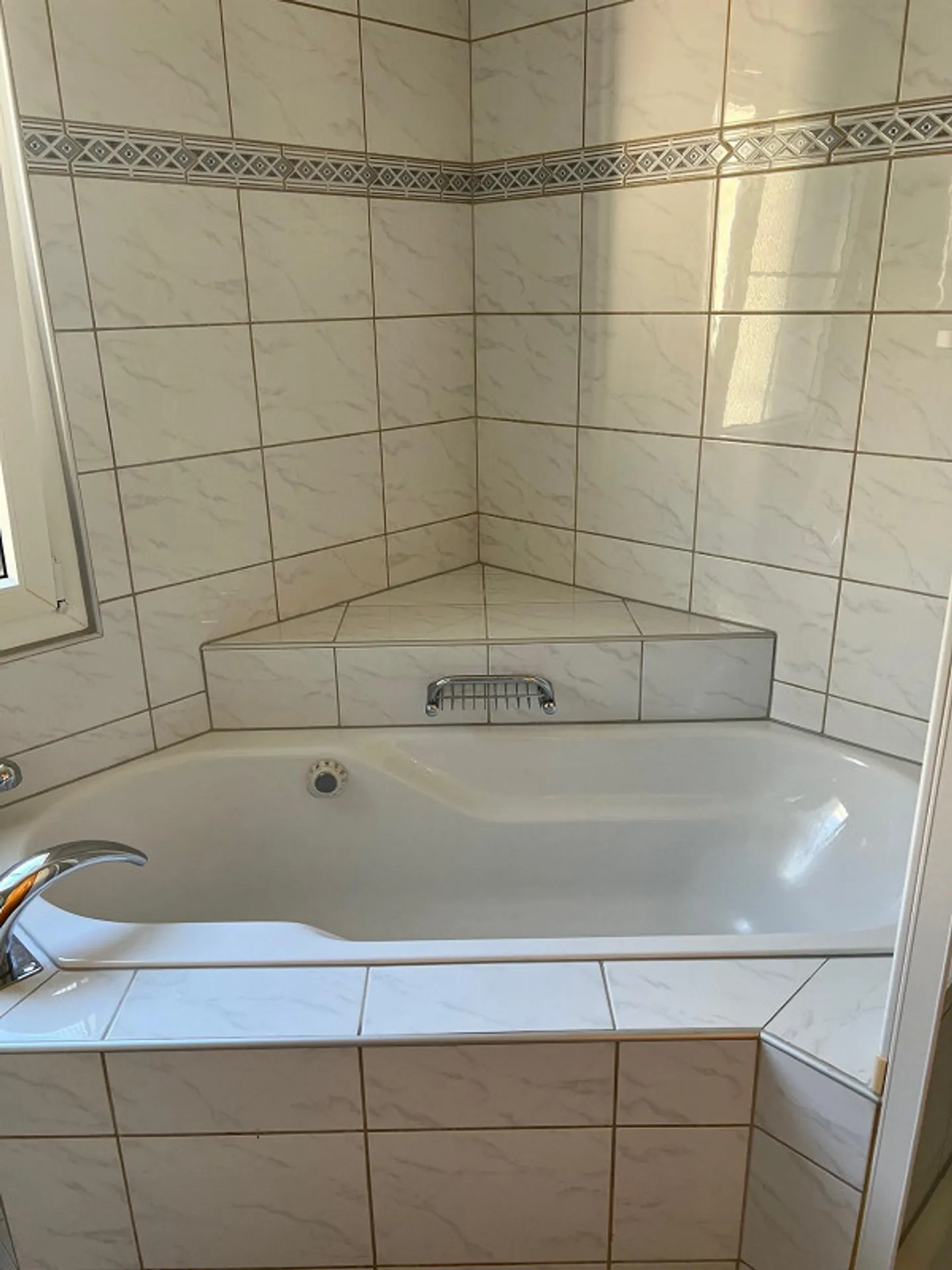 Appartement 3.5 pièces. Emplacement ensoleillé et vie tranquille - Photo 18 sur 26