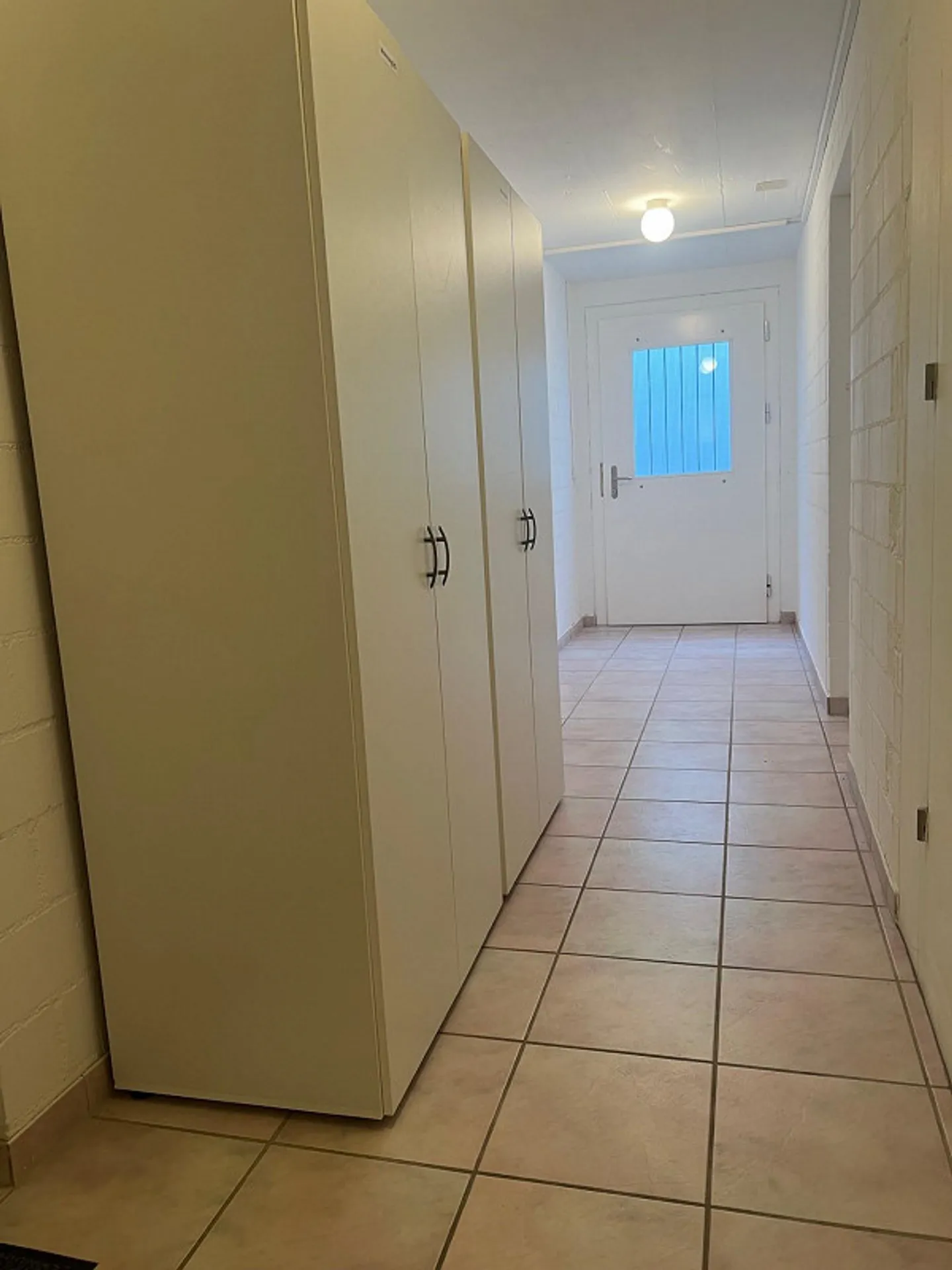 Appartement 3.5 pièces. Emplacement ensoleillé et vie tranquille - Photo 24 sur 26