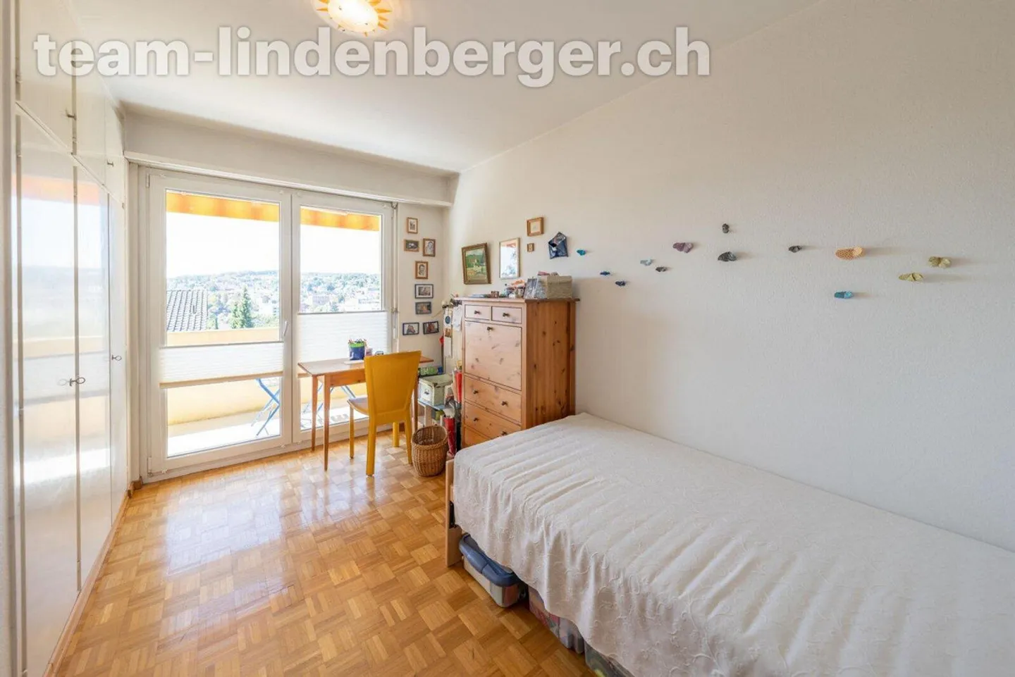 Idylle familiale - Charmante maison individuelle de 4½ pièces avec jardin - Photo 9 sur 13