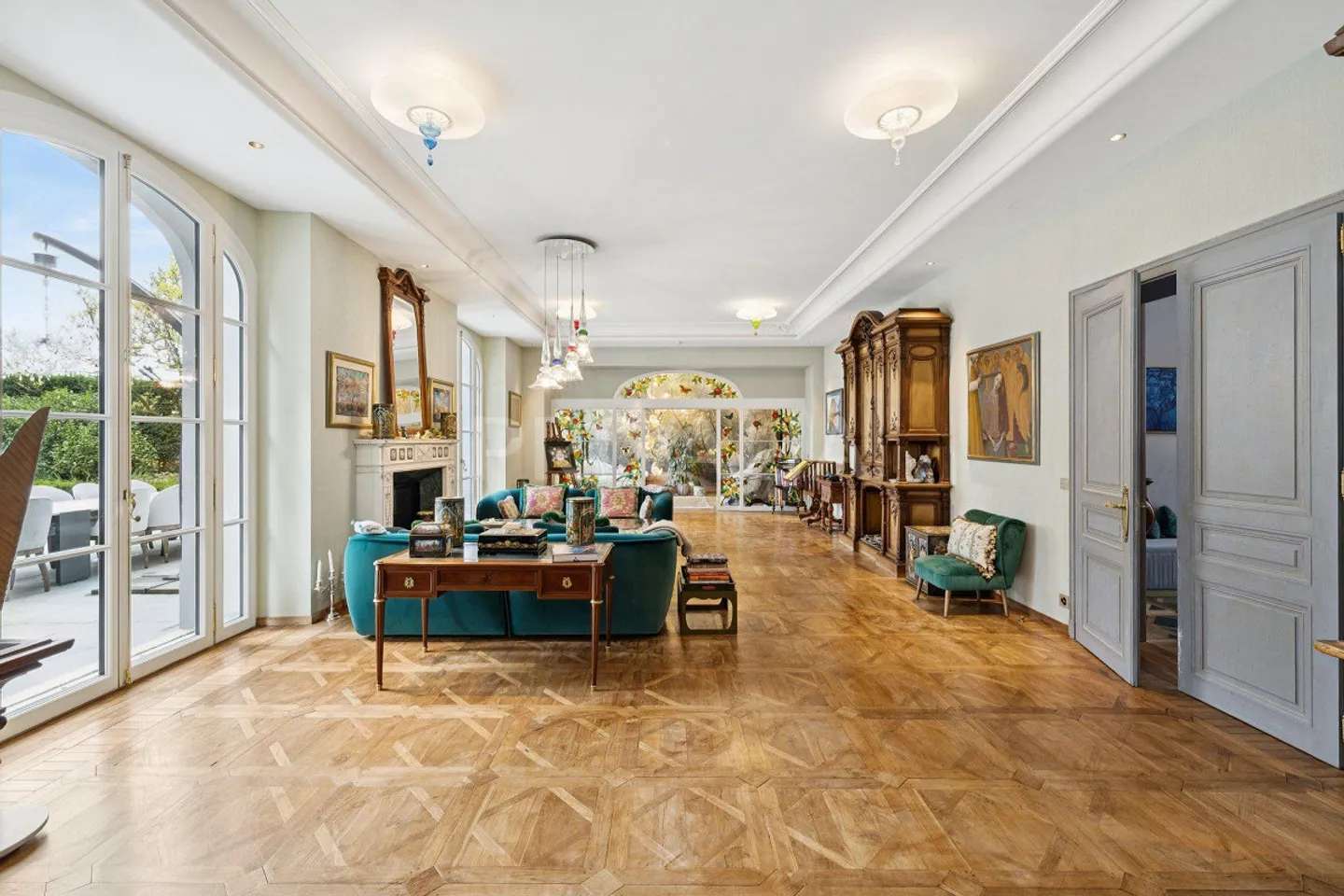 Außergewöhnliches Herrenhaus in Jouxtens-Mézery - Foto 2 von 6