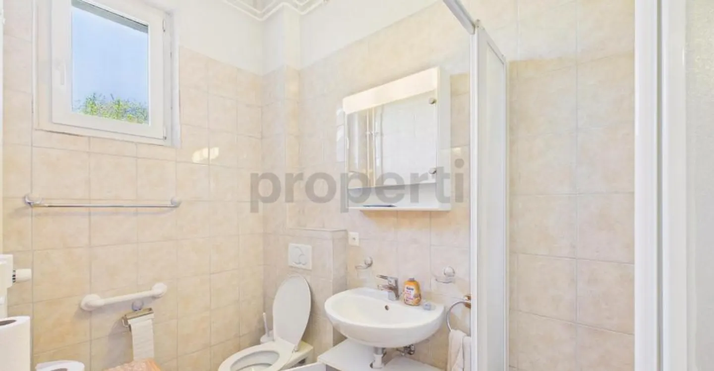 Spaziosa casa indipendente con 6.5 stanze, cantina e parcheggi, Basse-Allaine - Foto 10 di 13