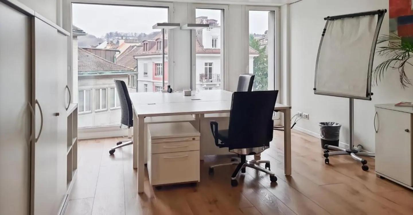 Private Office Space for 3 in Regus City Old Town - Photo 1 of 8