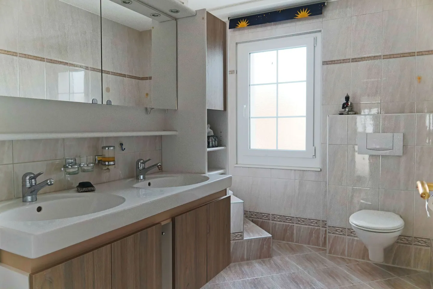 Maisonette penthouse exclusive de 5,5 pièces avec une sensation d'espace généreuse - Photo 12 sur 13