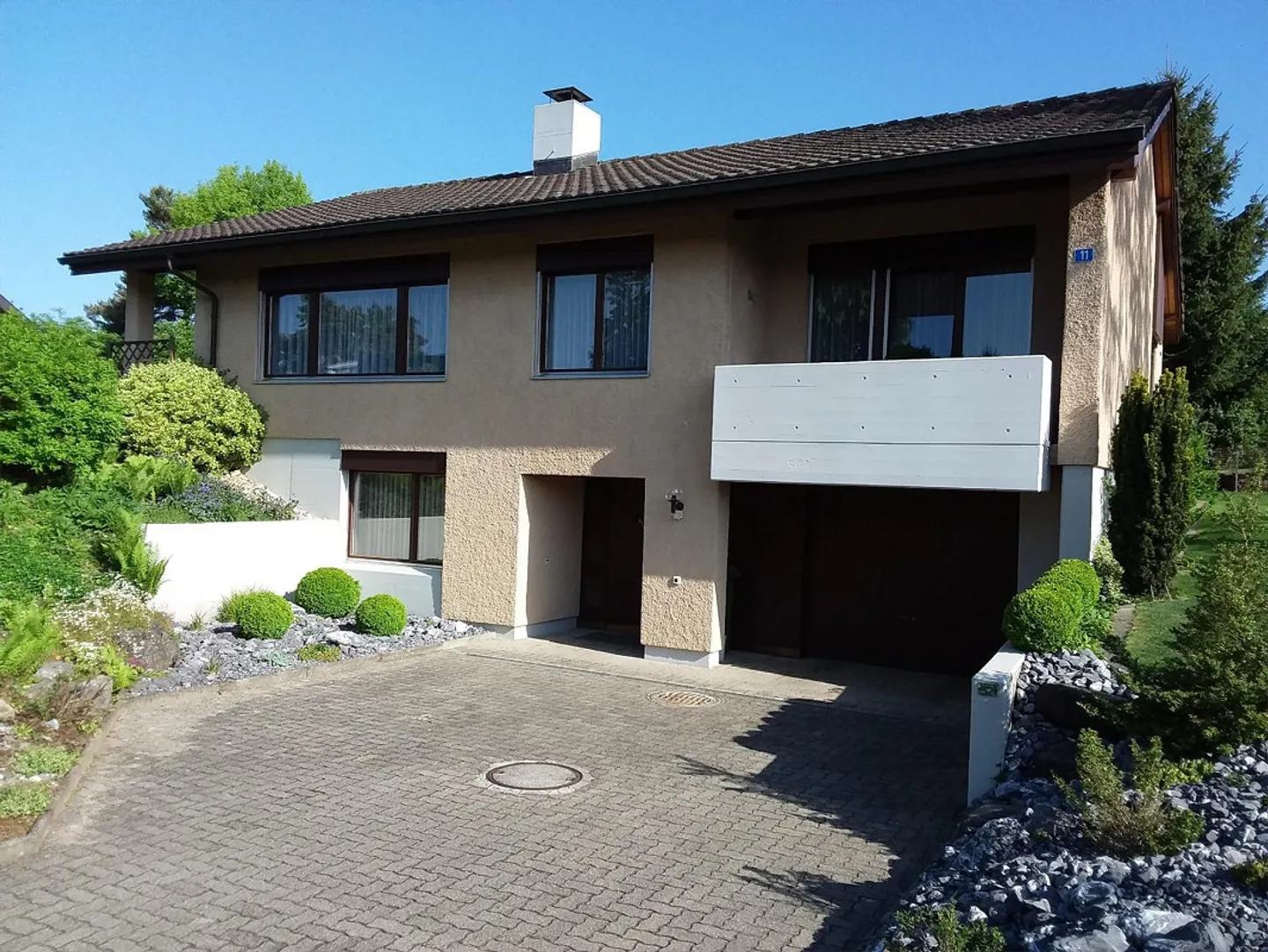 Casa unifamiliare di 5,5 stanze in affitto - Foto 1 di 5