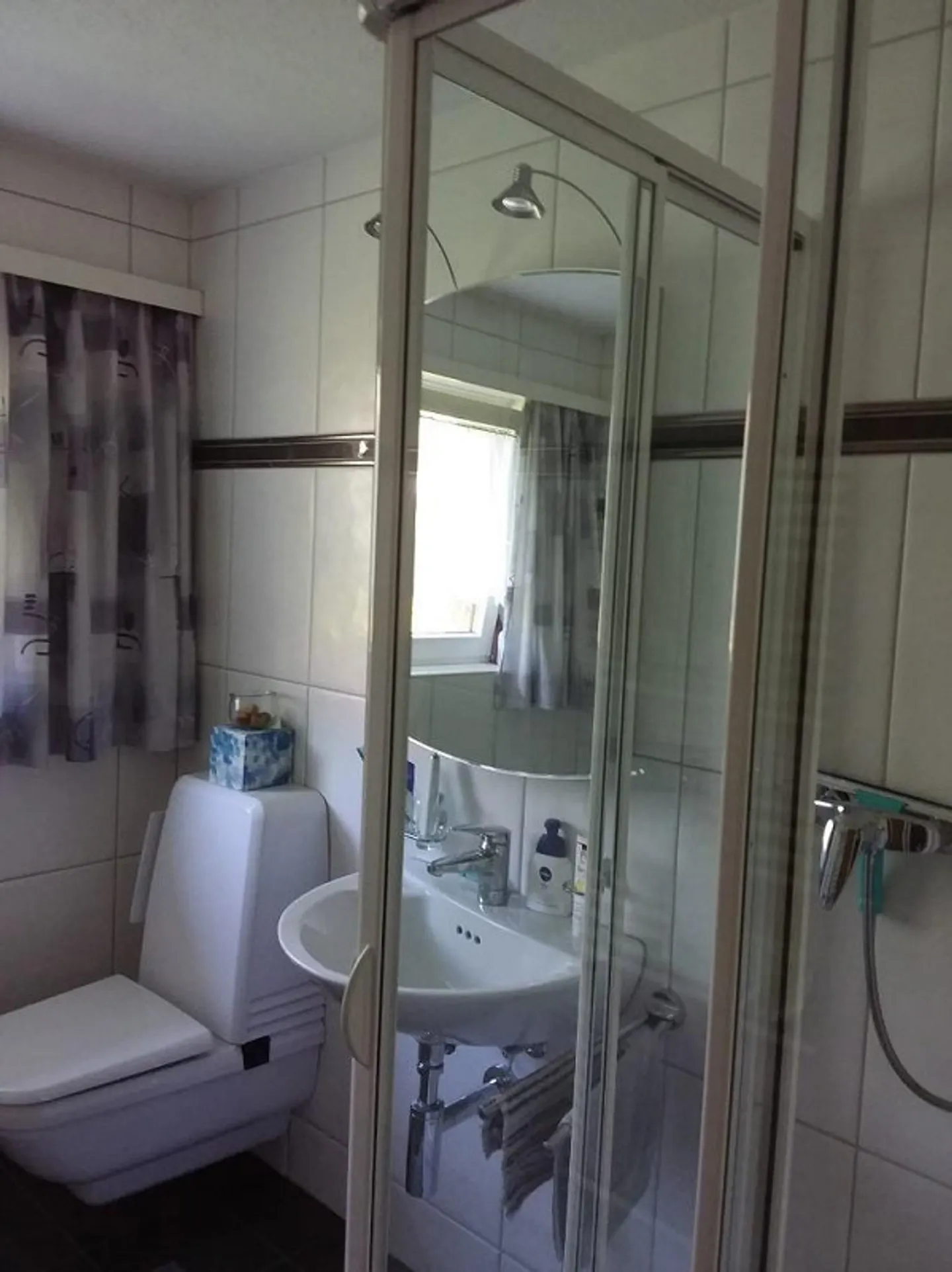 Casa unifamiliare di 5,5 stanze in affitto - Foto 3 di 5